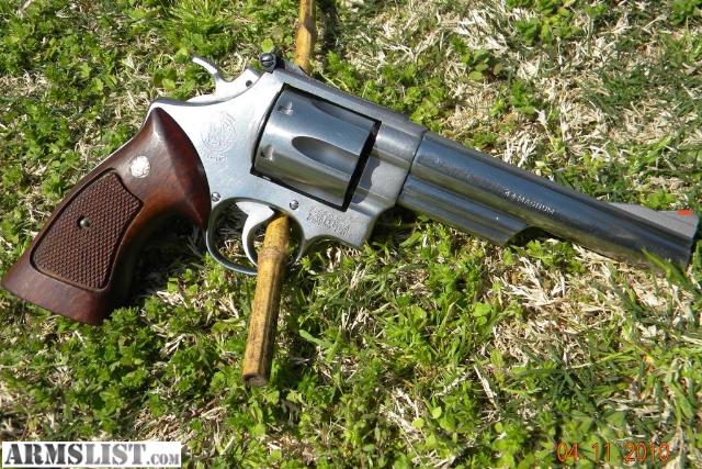 smith and wesson 44 magnum revolver. Looking to sell my Samp;W .44