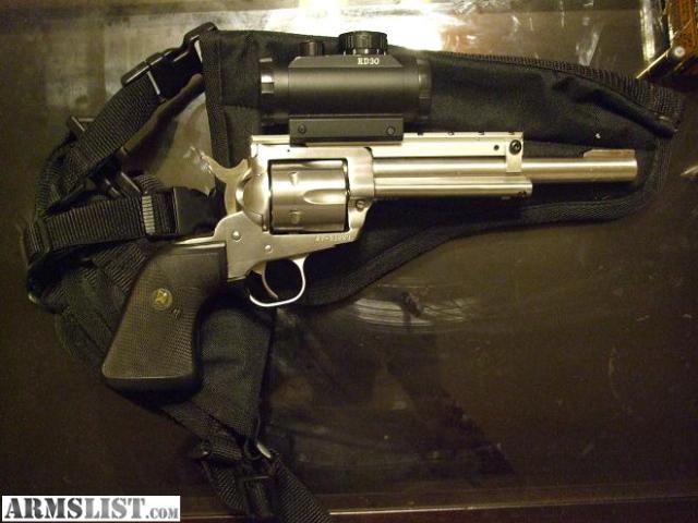 of handling hot loads matching or exceeding pressures of the 44 magnum